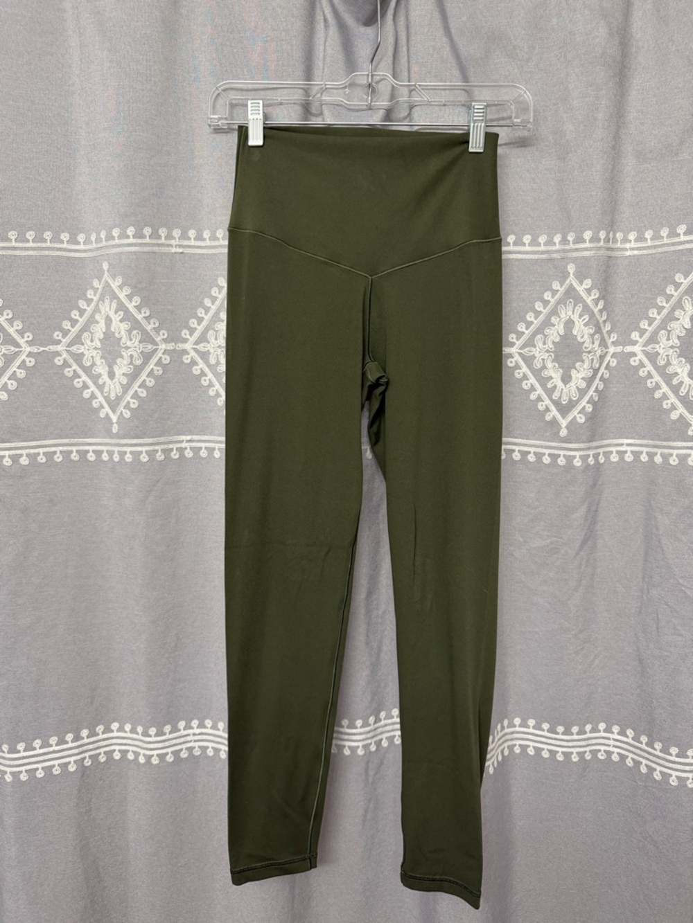 Aerie Offline 7/8 Hi-Rise Leggings M